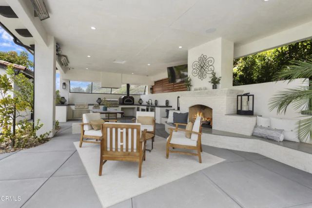 1038 Scenic Way Drive, Ventura, CA 93003