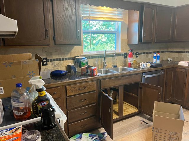 8 Red Maple Court, Little Rock, AR 72211