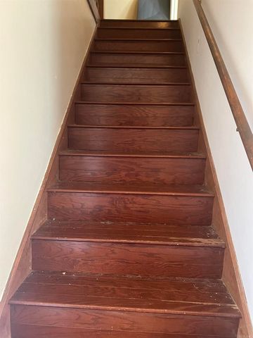 8 Red Maple Court, Little Rock, AR 72211