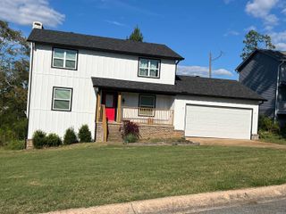 8 Red Maple Court, Little Rock, AR 72211