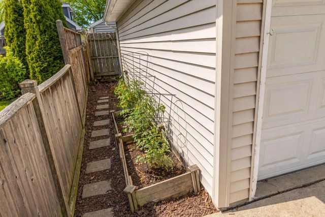 5045 Idlewild AVENUE, Milwaukee, WI 53217