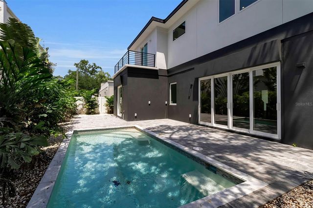 2516 BROWNING STREET, Sarasota, FL 34237