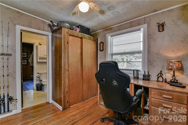 415 Weaverville Road, Asheville, NC 28804