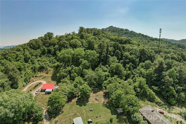 415 Weaverville Road, Asheville, NC 28804