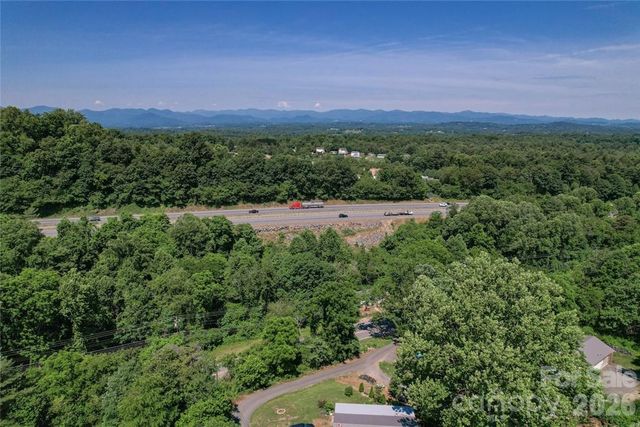 415 Weaverville Road, Asheville, NC 28804
