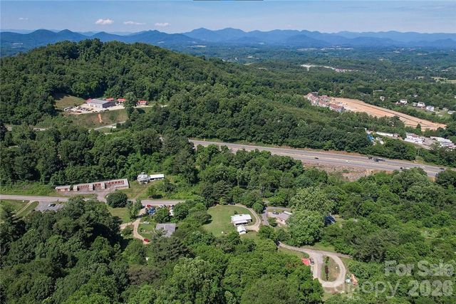 415 Weaverville Road, Asheville, NC 28804