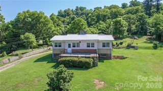415 Weaverville Road, Asheville, NC 28804