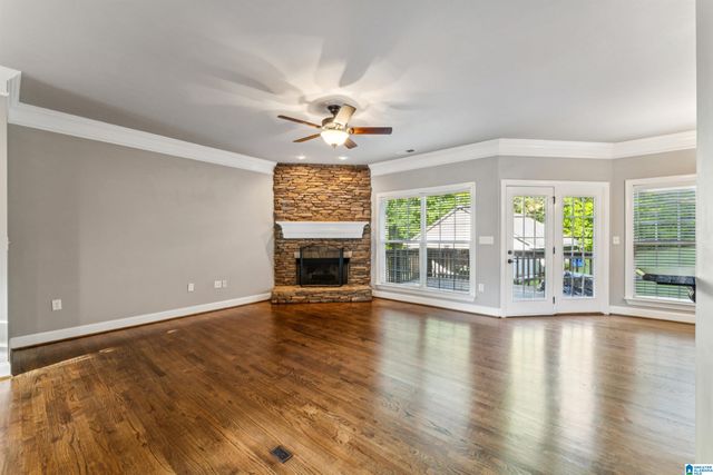 910 TWIN BLUFFS DRIVE, Springville, AL 35120