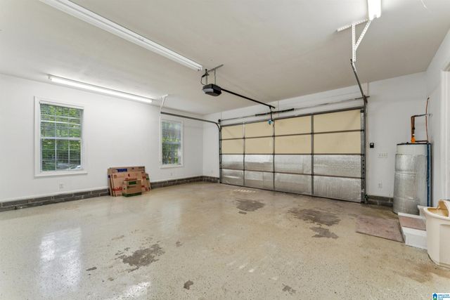 910 TWIN BLUFFS DRIVE, Springville, AL 35120