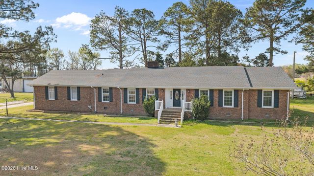 737 Pocosin Road, Winterville, NC 28590