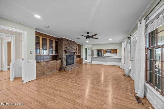 737 Pocosin Road, Winterville, NC 28590