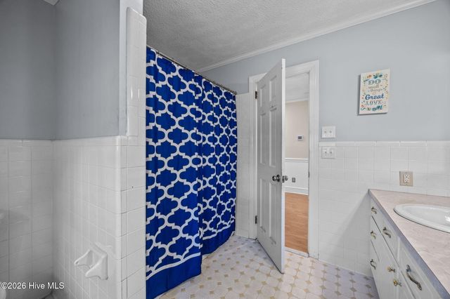 737 Pocosin Road, Winterville, NC 28590