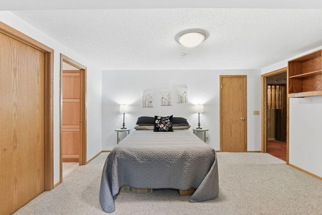 6221 Hansen Road, Edina, MN 55436