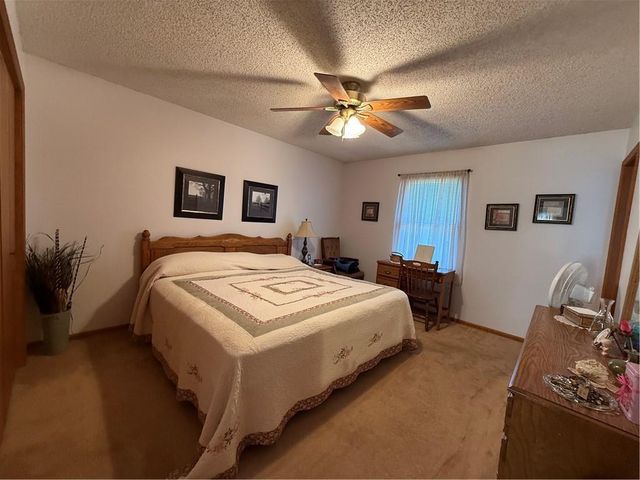 541 W GRANT Street, Maryville, MO 64468