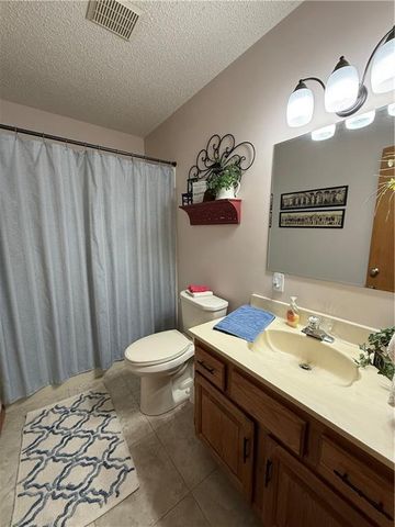 541 W GRANT Street, Maryville, MO 64468