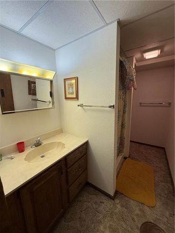 541 W GRANT Street, Maryville, MO 64468