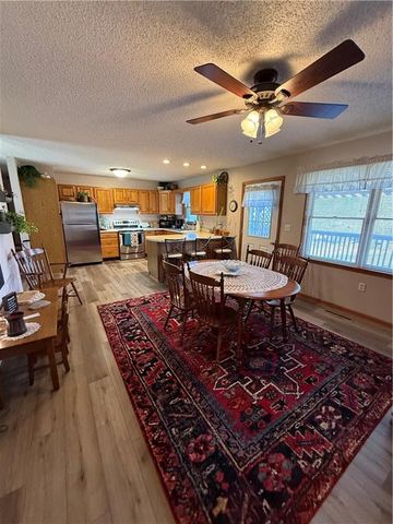 541 W GRANT Street, Maryville, MO 64468