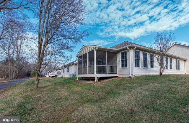 21 HUNTERS WAY, Glen Mills, PA 19342