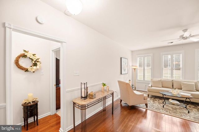 21 HUNTERS WAY, Glen Mills, PA 19342