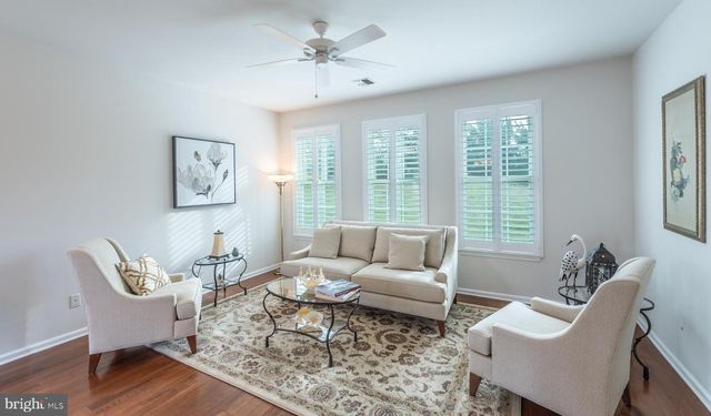 21 HUNTERS WAY, Glen Mills, PA 19342