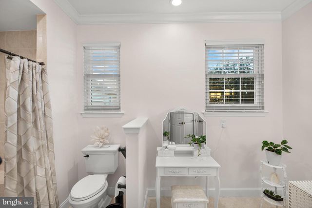 21 HUNTERS WAY, Glen Mills, PA 19342