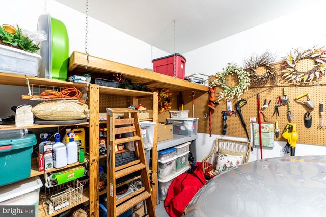 21 HUNTERS WAY, Glen Mills, PA 19342