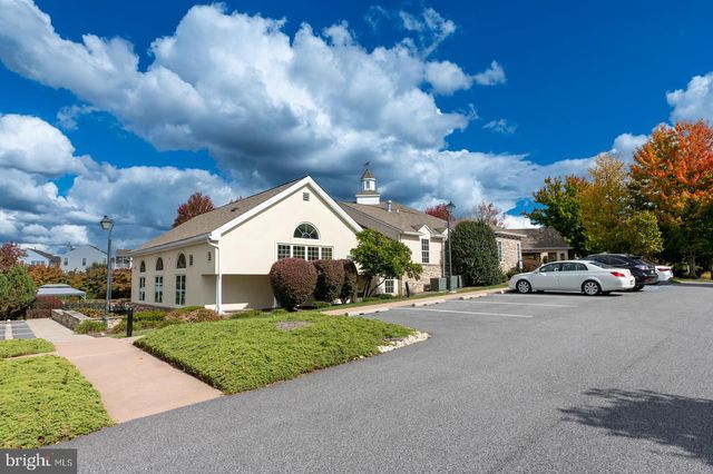 21 HUNTERS WAY, Glen Mills, PA 19342