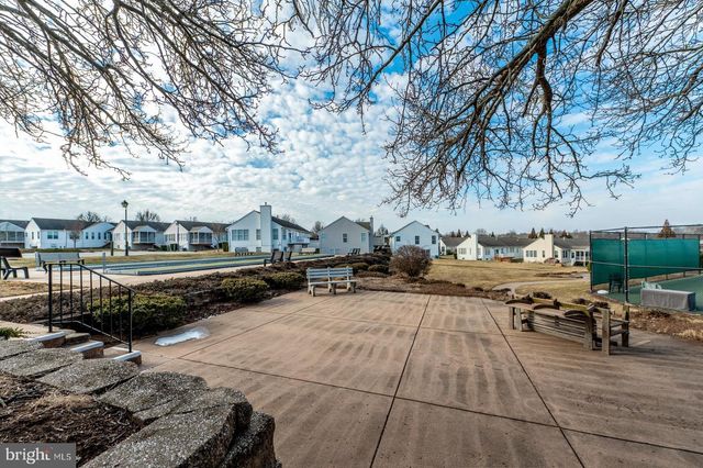 21 HUNTERS WAY, Glen Mills, PA 19342