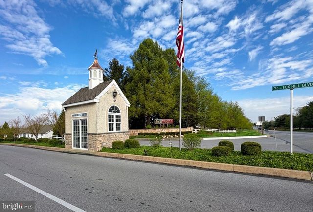 21 HUNTERS WAY, Glen Mills, PA 19342