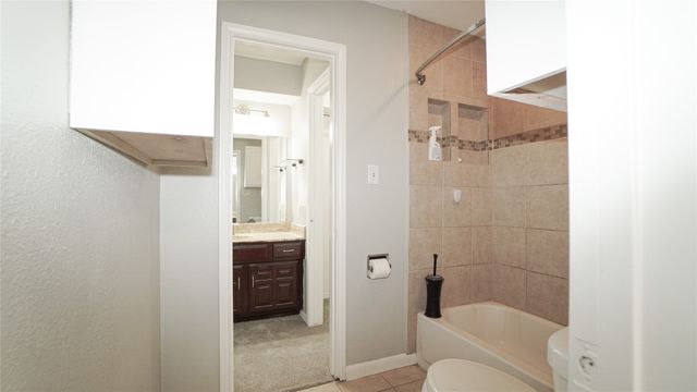 7113 Ridgeview Drive, Rowlett, TX 75089