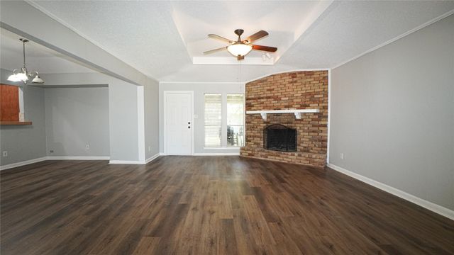 7113 Ridgeview Drive, Rowlett, TX 75089