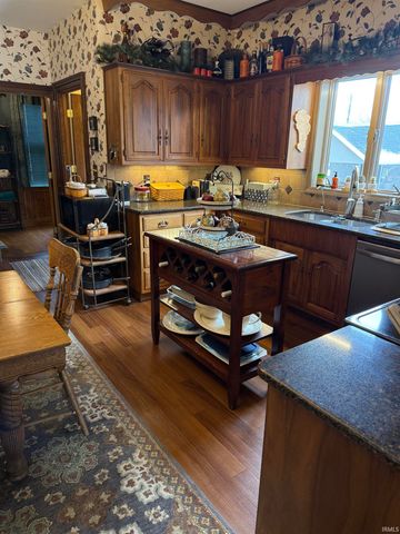 356 N Jefferson Street, Berne, IN 46711