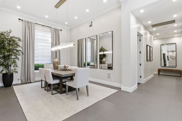 8245 SE Country Estates Way, Jupiter, FL 33458