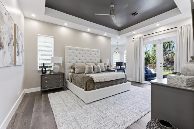 8245 SE Country Estates Way, Jupiter, FL 33458