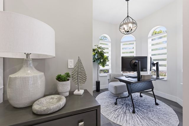 8245 SE Country Estates Way, Jupiter, FL 33458