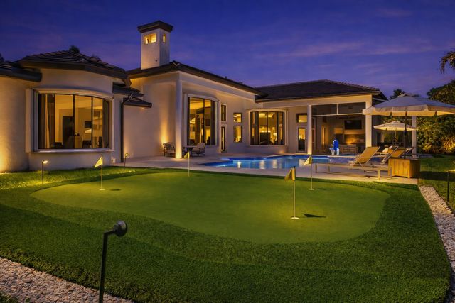 8245 SE Country Estates Way, Jupiter, FL 33458