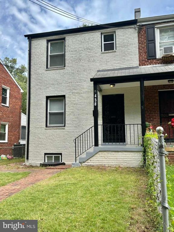 458 BURNS ST SE, Washington, DC 20019