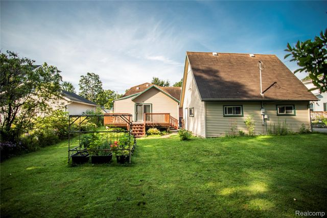 131 E Washington Street, Dimondale Village, MI 48821