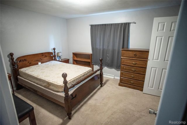 131 E Washington Street, Dimondale Village, MI 48821