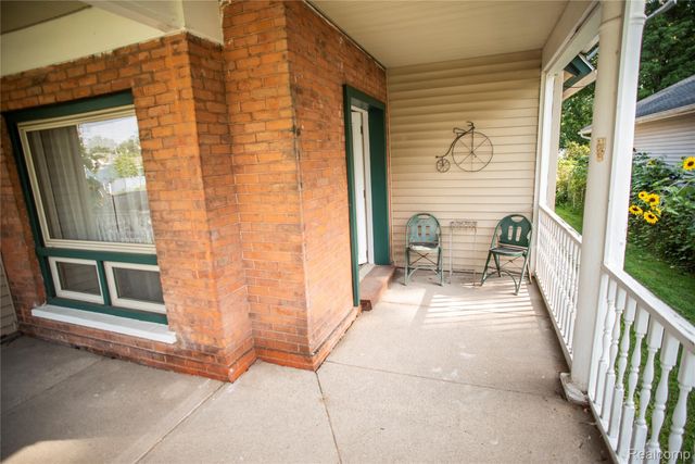 131 E Washington Street, Dimondale Village, MI 48821