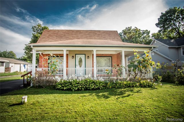 131 E Washington Street, Dimondale Village, MI 48821