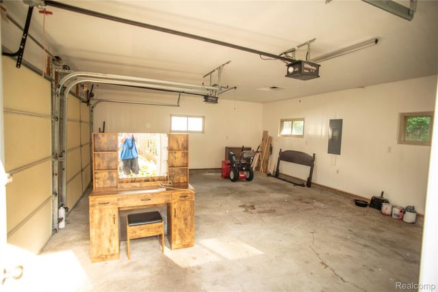 131 E Washington Street, Dimondale Village, MI 48821