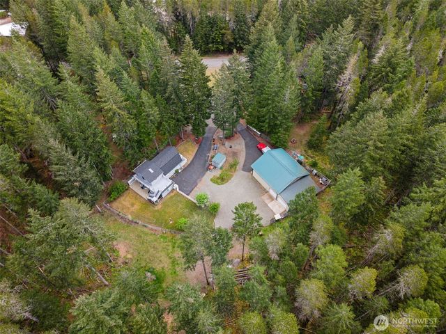 261 N Olympic Way, Hoodsport, WA 98548