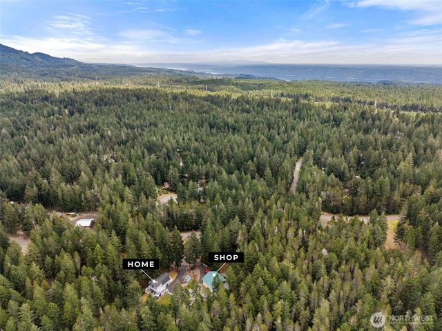 261 N Olympic Way, Hoodsport, WA 98548