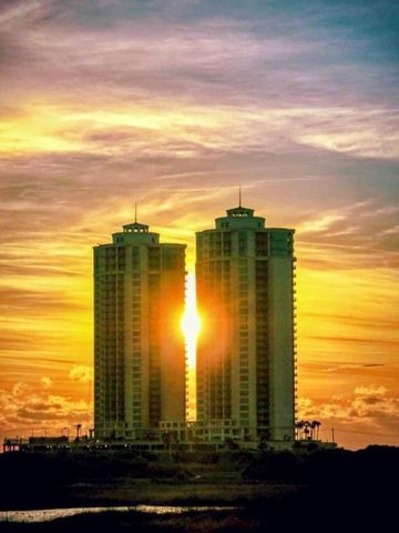 801 E Beach Drive BC1604, Galveston, TX 77550