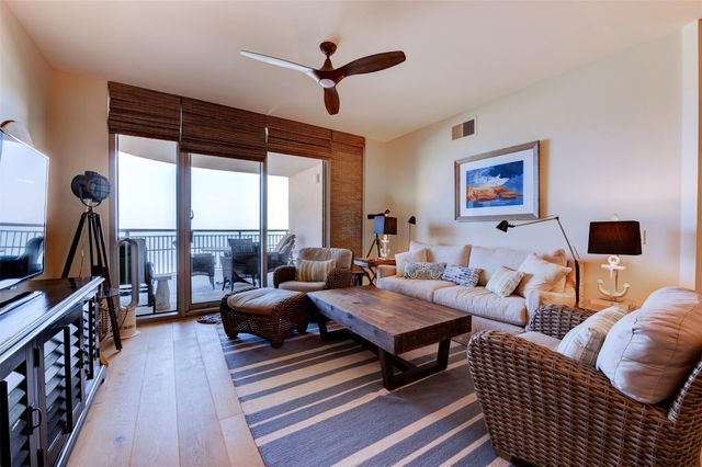 801 E Beach Drive BC1604, Galveston, TX 77550