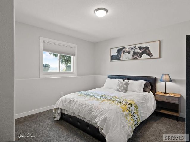 2000 SE Sandy Lane, Pocatello, ID 83204