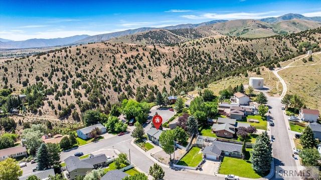 2000 SE Sandy Lane, Pocatello, ID 83204