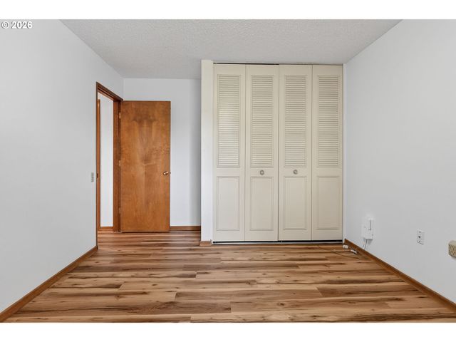 16540 Sw KING CHARLES Ave, Portland, OR 97224