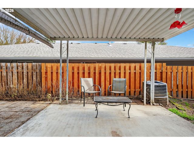 16540 Sw KING CHARLES Ave, Portland, OR 97224